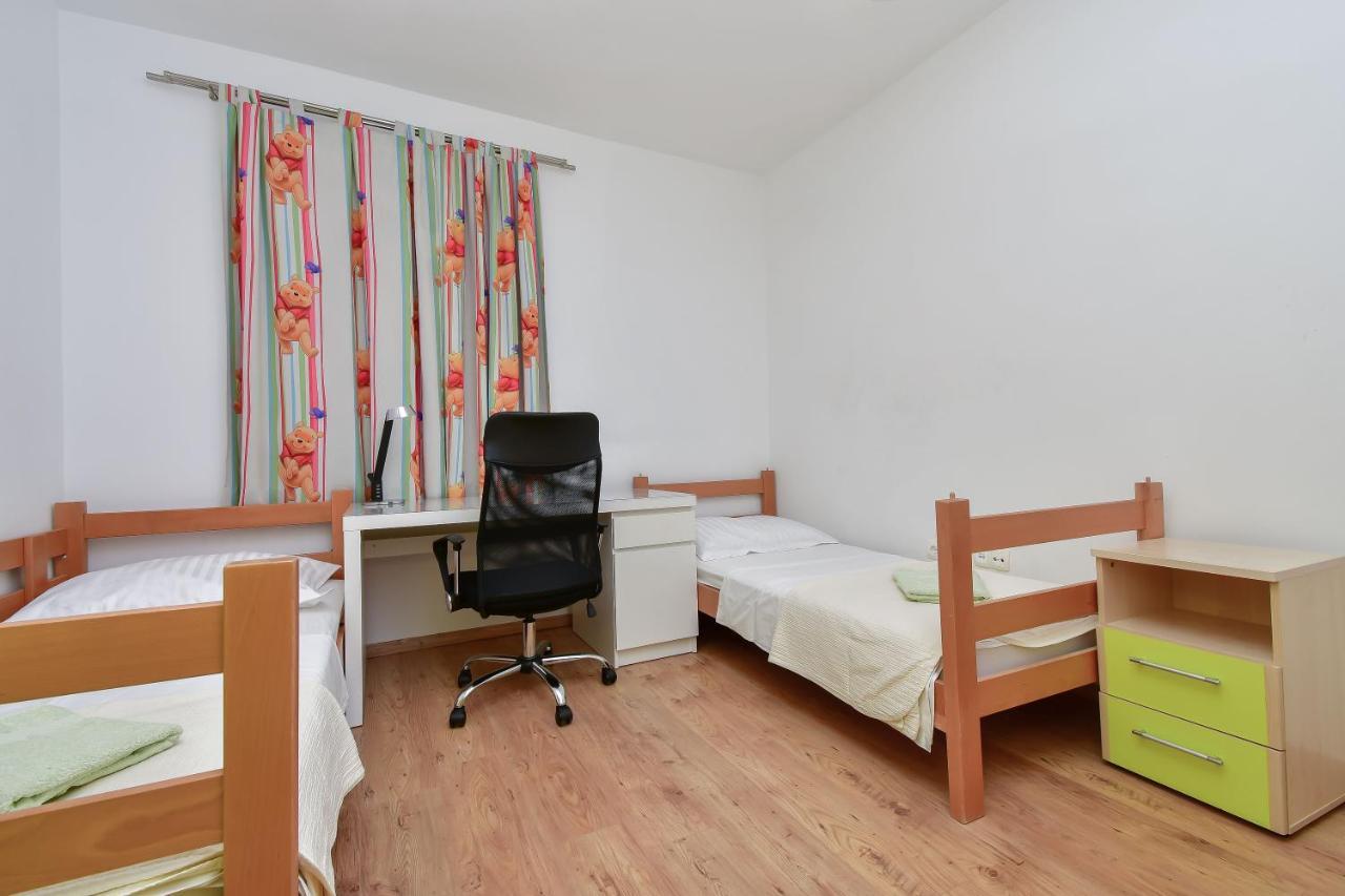 Apartment Ela Omiš Dış mekan fotoğraf