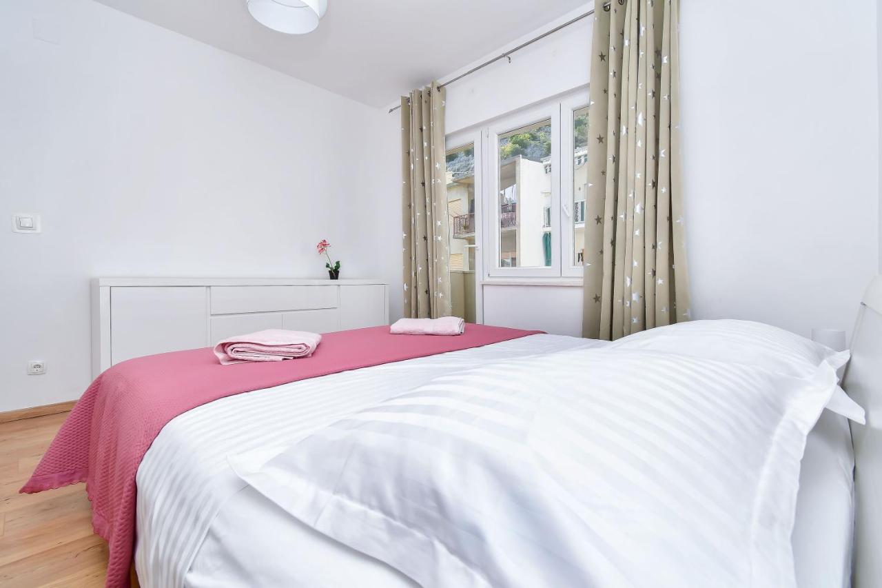 Apartment Ela Omiš Dış mekan fotoğraf