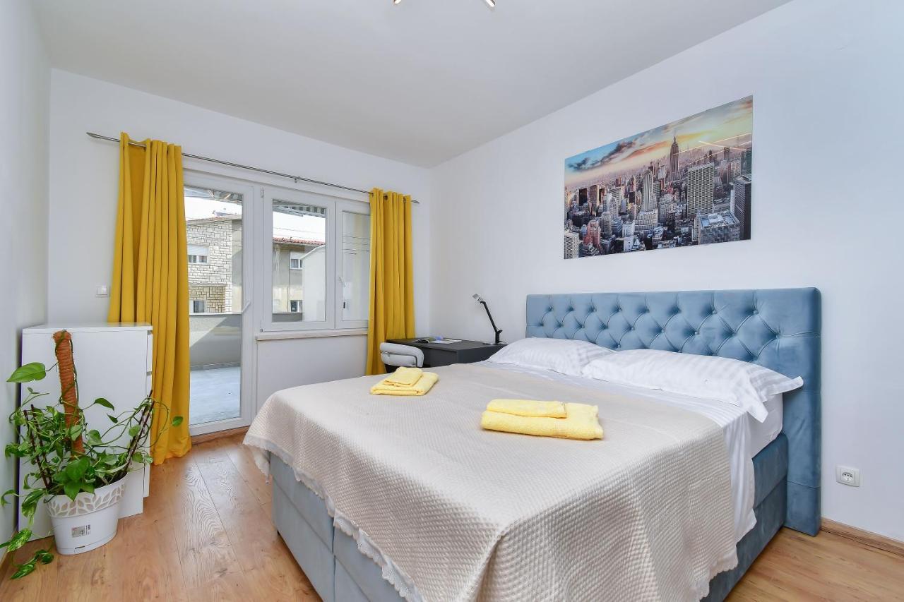 Apartment Ela Omiš Dış mekan fotoğraf